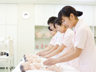 ユマニテク看護助産専門学校オープンキャンパス特集1の写真