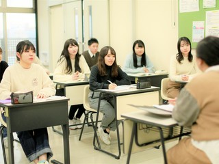 ユマニテク看護助産専門学校オープンキャンパスイメージ画像