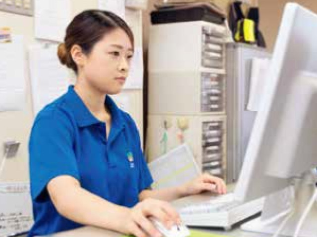 介護福祉科 総合福祉コース 現場から運営まで幅広く介護を知る。