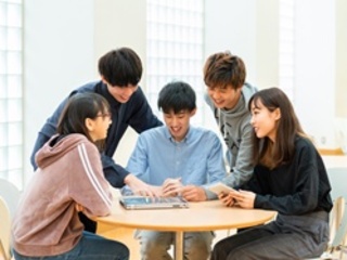 学部・学科・コース情報