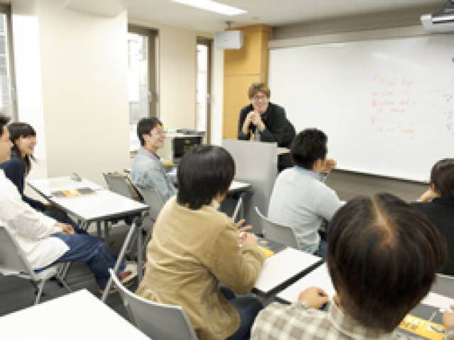 インターナショナルコミュニケーション科 国内大学編入コース あなたを「本当に入りたい大学」へ導きます。