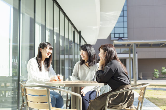 名古屋文理大学