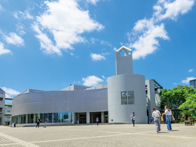 流通科学大学