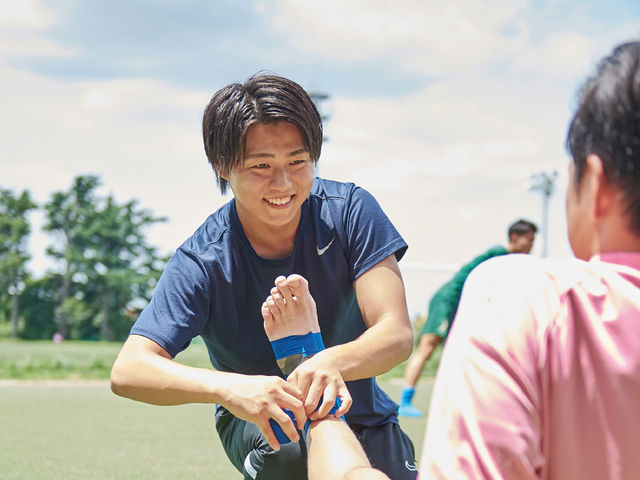 スポーツトレーナー科 アスレティックトレーナーコース アスリートの競技復帰からコンディショニングの管理までマスターした、スペシャリストを目指す。