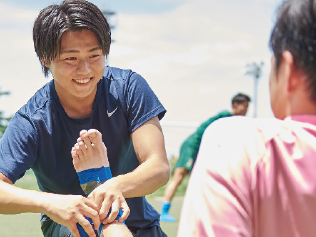 スポーツトレーナー科 アスレティックトレーナーコース（2年制） アスリートの競技復帰からコンディショニングの管理までマスターした、スペシャリストを目指す。