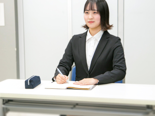 福岡美容専門学校 福岡校自立進学サポート2の写真