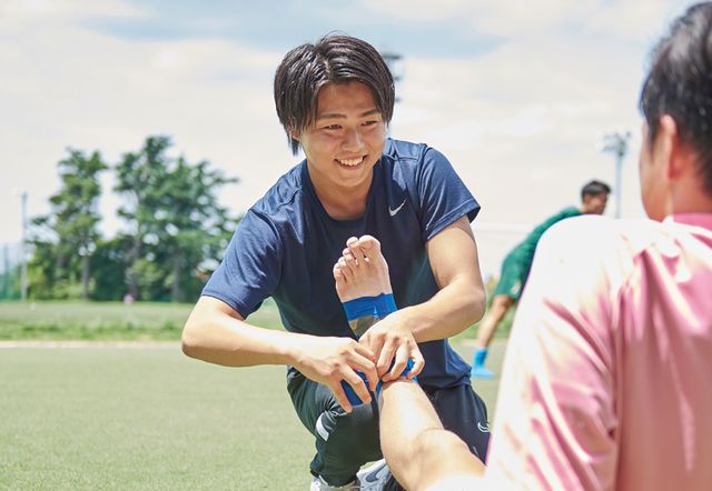 スポーツトレーナー科 アスレティックトレーナーコース アスリートの競技復帰からコンディショニングの管理までマスターした、スペシャリストを目指す。