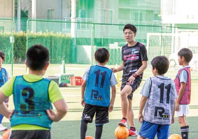 スポーツウェルネス科 サッカーコース サッカーの技術向上と指導法・コーチング力を磨く。