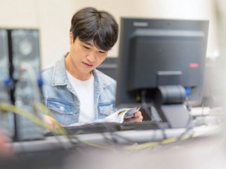 学部・学科・コース情報