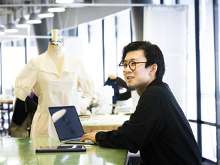 高度パターンメイキング学科 最新のデジタル技術を活用して、デザインをカタチにし、サステナブルな服づくりにも貢献できるパタンナーに