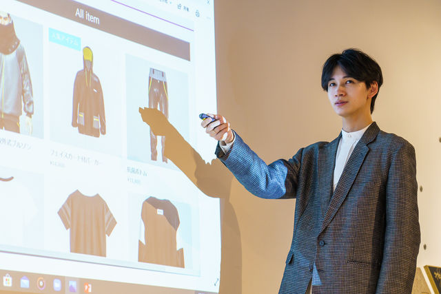 ファッションビジネス学科 夜間で学び、プロフェッショナルとして就職を目指す人のためのコース。