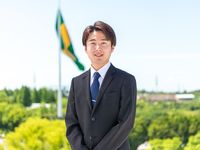 先輩・先生の声？