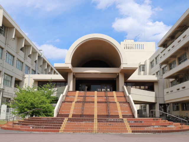 千葉県立保健医療大学