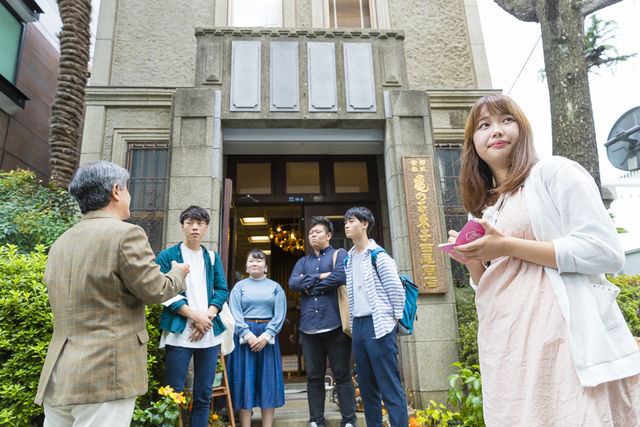 文学部 歴史学科 日本史コース 史料に基づいて考察する「実証史学」を実践