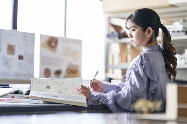 建築工学研究科 二級建築士から、一級建築士への道を着実に駆け上がる！