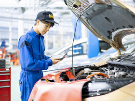 自動車工学科 1級コース 自動車整備士資格の最高位を目指す