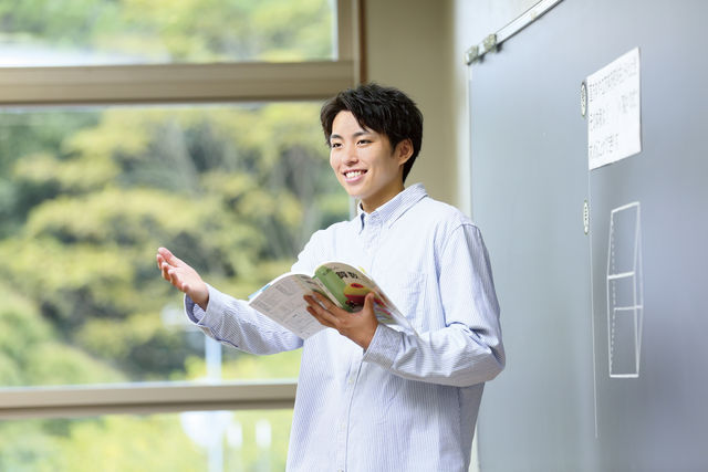 文学部 児童教育学科 児童教育コース 児童教育のプロとしての指導力と多様な分野で求められる人間性を総合的に育む