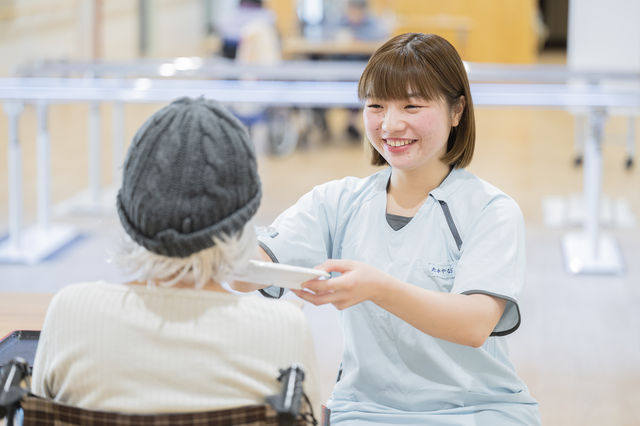 介護福祉科 心も身体も支えて幸せな未来をつくる「介護福祉士」を育てます！
