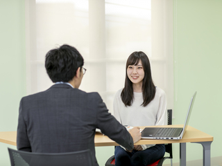 クラス担任による就職サポート