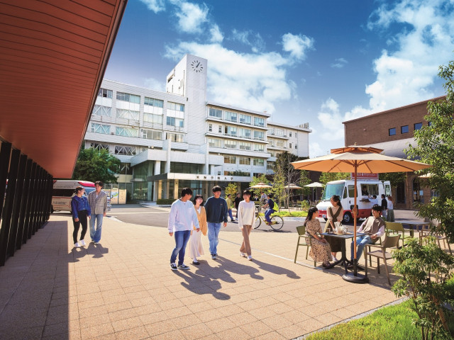 東海学院大学