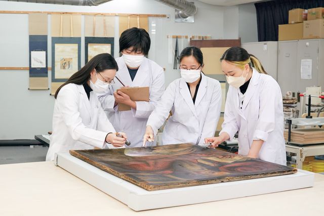 保存修復科 文化遺産を未来へつなぐ 6分野の保存修復を実践的に学ぶ専門課程