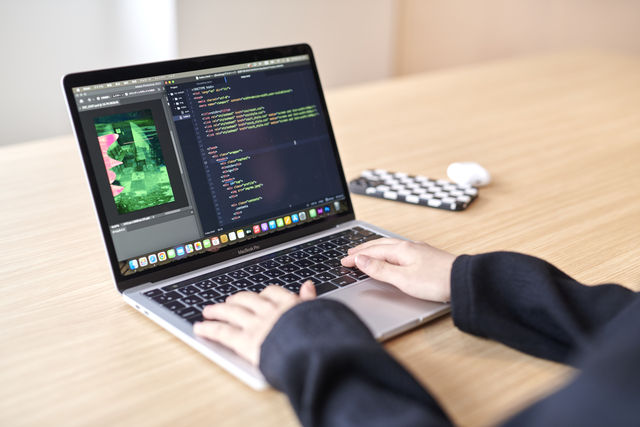 Webデザイン科 Webデザインを本格的に学べるのがYDA！