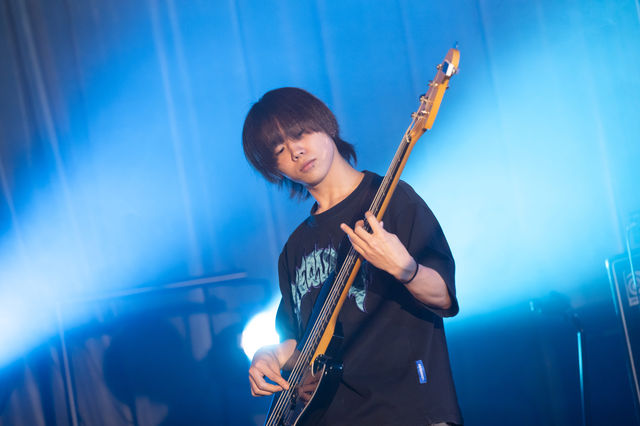 ミュージック科 ボーカリスト･プレイヤーコース ミュージシャンとして歌い、奏でる。