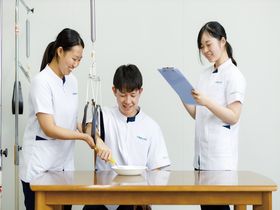 作業療法学科 患者さんの “したい” を “できた！” にする作業療法を学ぼう！