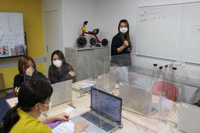 音楽芸能スタッフ科Ⅱ部 イベント制作/マネジメントスタッフコース マネージャー専攻（2年次より専攻） 音楽活動、芸能活動を支えるスタッフを目指す！