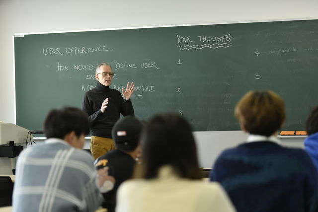 グローバル学部 グローバルコミュニケーション学科 英語・中国語・日本語を駆使してグローバル社会で活躍するトライリンガルに