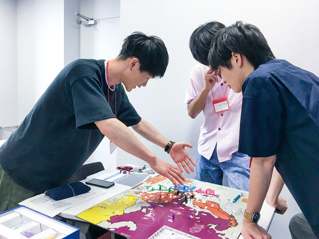 経営学部 経営や会計に関する専門性を身に付け、さまざまな企業・組織で活躍できる人材を育成