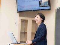 先輩・先生の声？