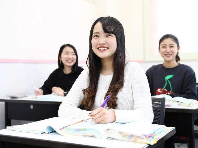 医療事務科 医療事務知識のみならず簿記知識、秘書知識、高いパソコン操作能力なども習得できるカリキュラムで病院就職を目指す