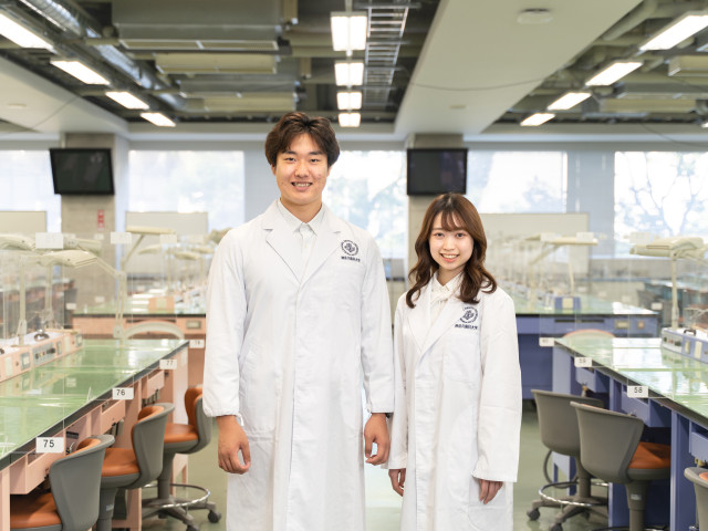 神奈川歯科大学