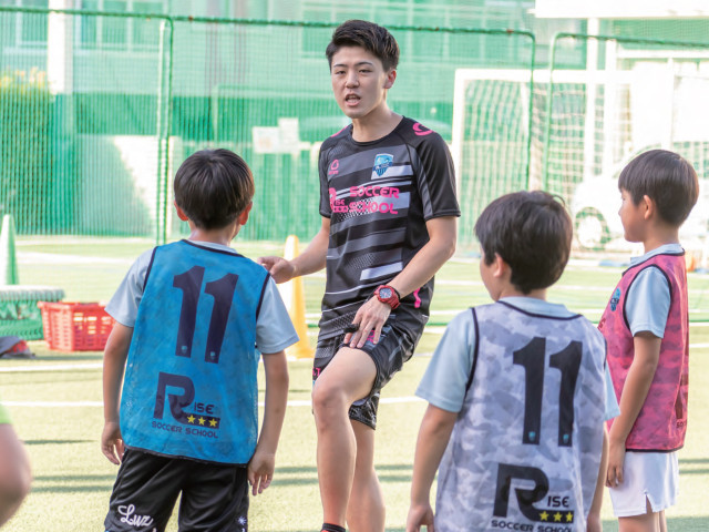 スポーツウェルネス科 サッカーコース サッカーの技術向上と指導法・コーチング力を磨く。
