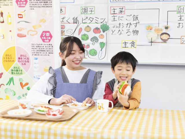 栄養士科 こども・食育コース こども・食育コース