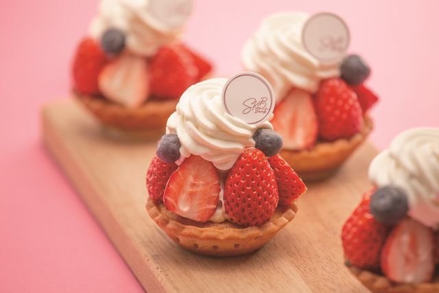 製菓学科 たくさんのスイーツで、お客様を笑顔にする。