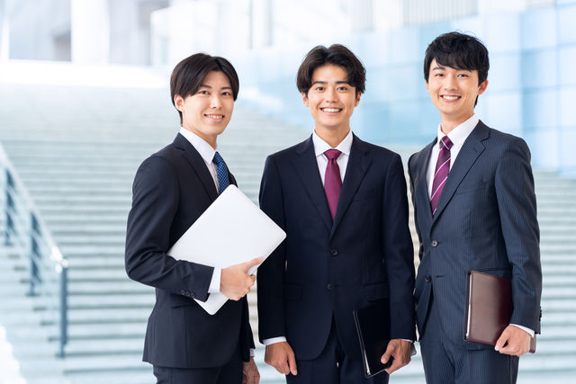 経営ビジネス学科 経営・販売・マナー・スキル、「即戦力」を身につけたビジネス業界のプロへ！