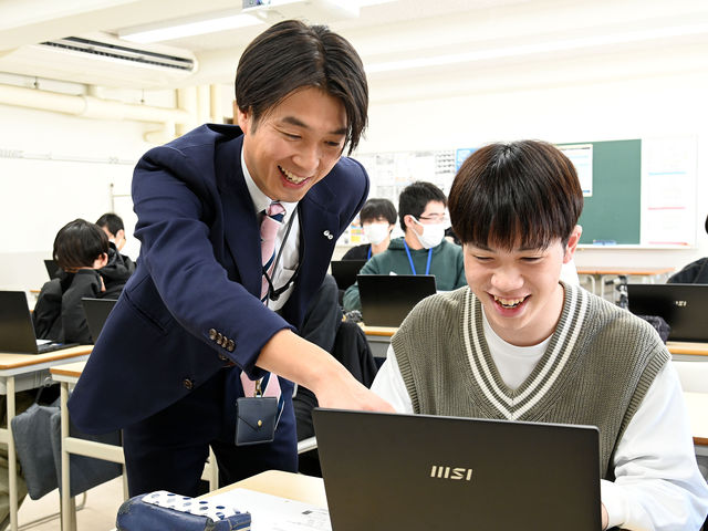 名古屋工学院専門学校の写真