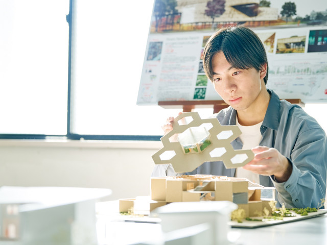 建築工学科 設計・施工・インテリアすべてが学べる