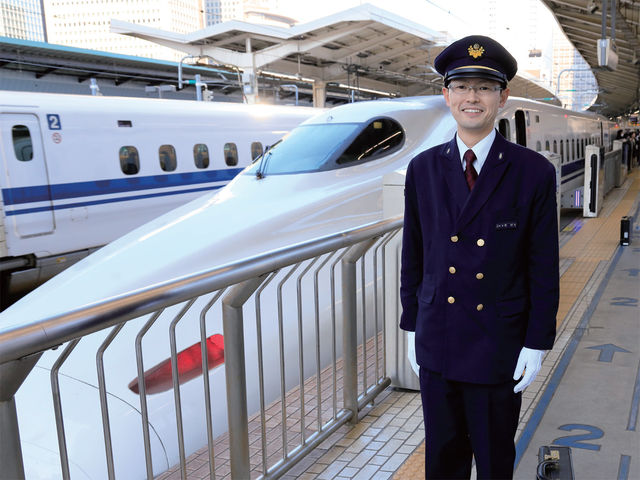 鉄道・観光学科 鉄道コース 鉄道従業員への夢を叶える、全国トップクラスの就職実績