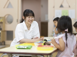 聖ヶ丘保育専門学校