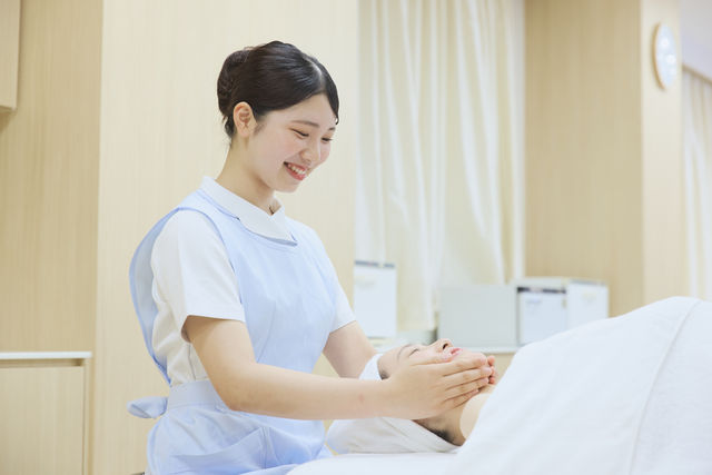 ●美容科 エステティック 世界に通用するエステで、本物のキレイを磨く。