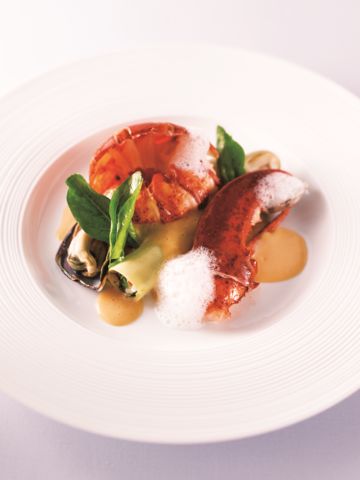 調理師本科 西洋料理クラス 一年間、集中的に西洋料理を学ぶ。