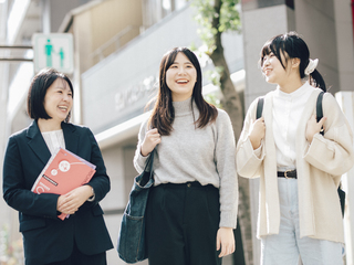 ELICビジネス＆公務員専門学校