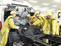 留学生自動車整備士コース学部・学科・コース情報