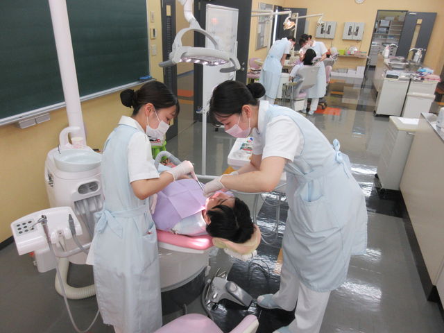 中央医療歯科専門学校 高崎校