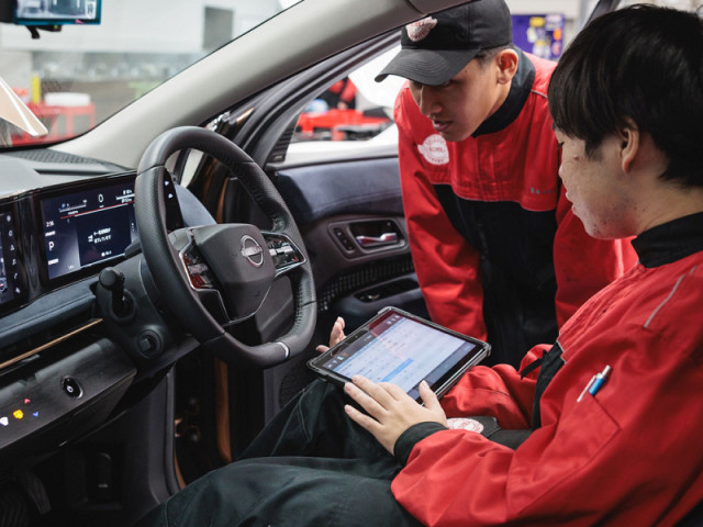 自動車システム工学科（一級自動車整備士） 最新技術に強い一級エンジニアを育成します！