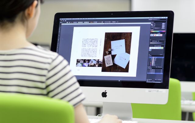 夜間部グラフィックデザイン科 最短で、現場で使える力を身につける　夜間部グラフィックデザイン科