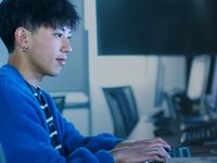 AI・ITワールド学部・学科・コース情報